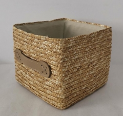 storage basket,gift basket,made of wheat straw with liner