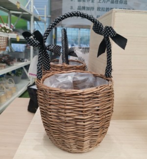 wicker basket,storage basket,fruit basket,gift basket